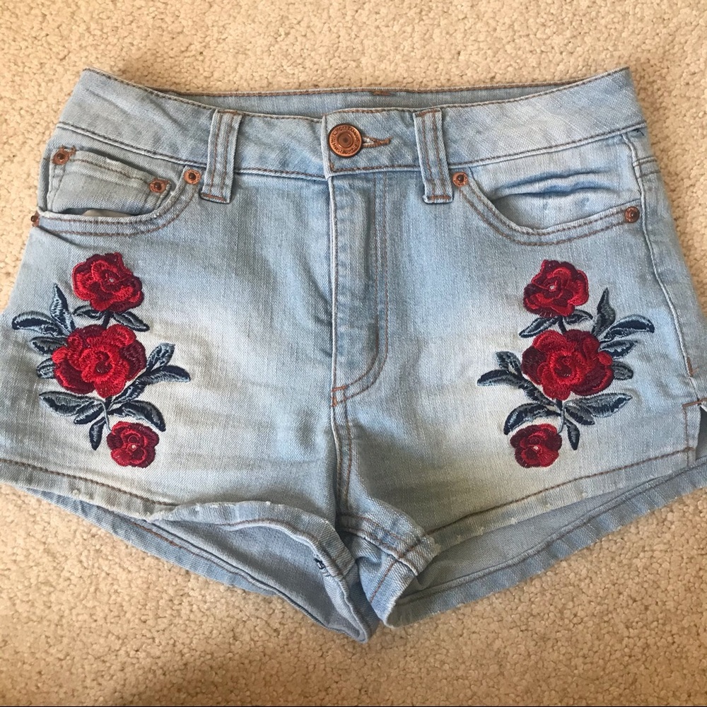 Almost Famous Blue High Rise Rose Denim Shorts